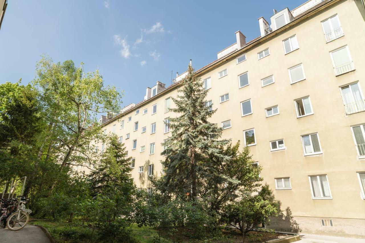 Szene Wien Apartment by ichbucheAT Exterior foto